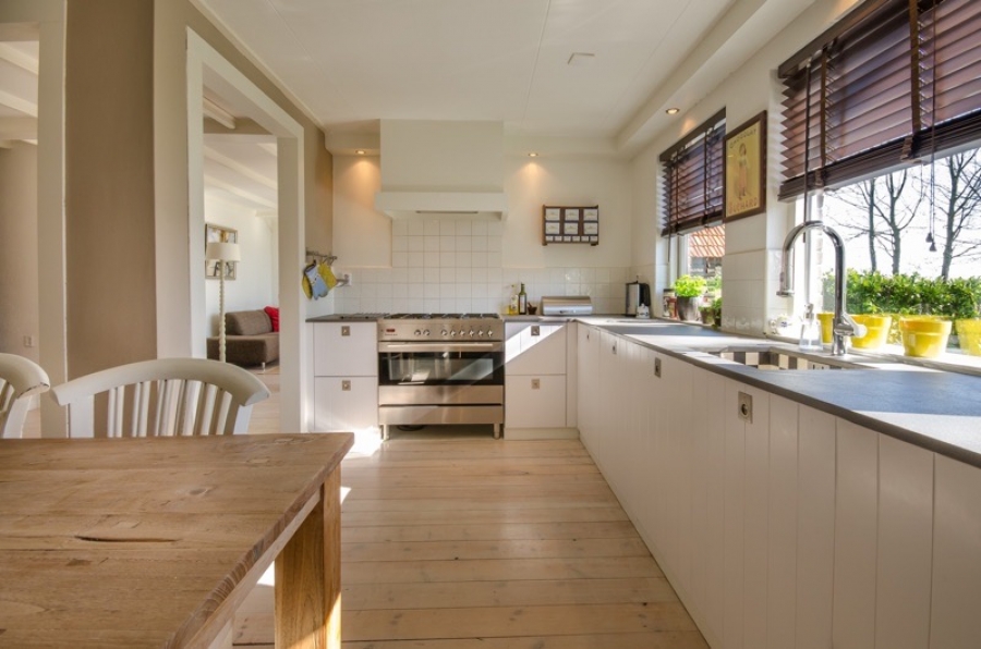 Must Read Tips To Make Your Kitchen Look Bigger